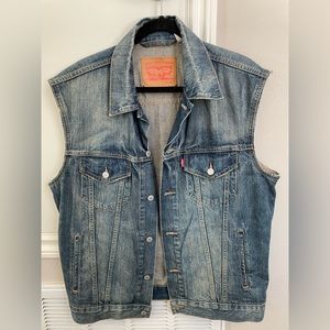 Levi Strauss Mens Vest